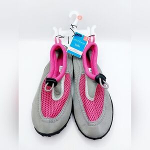 West Loop Girls Water Shoes, Size‎ 13/1 Gray/Pink